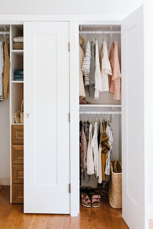 tidy  closet